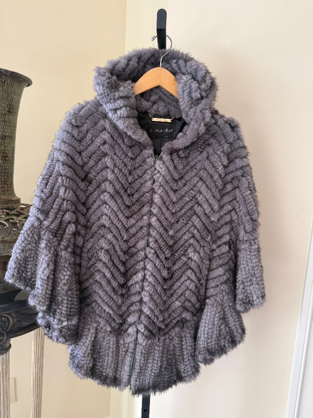MINK CAPE/JACKET